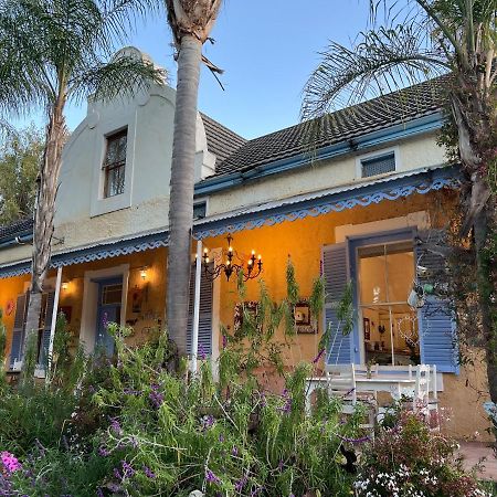 Yellow Aloe Clanwilliam Exterior photo